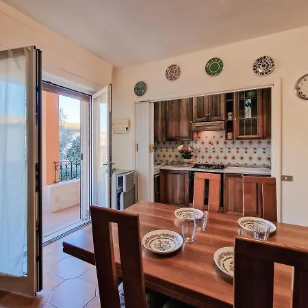 בית נופש Casa Silvana מרינה די קמפו